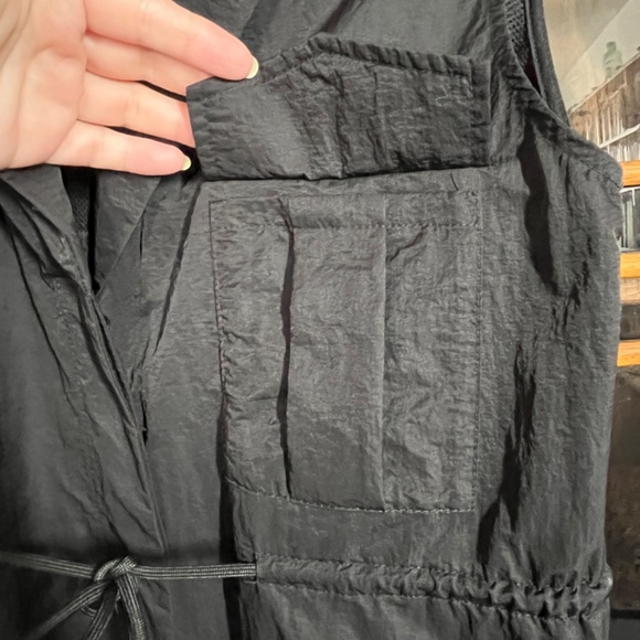 Simons Icone (S) black nylon utility vest, with pockets, like new condition. - Picture 7 of 9